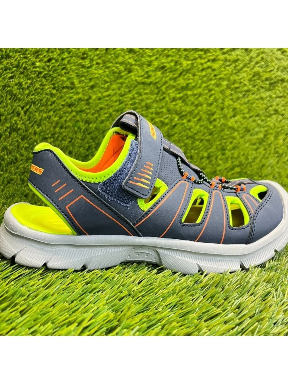 Skechers Relix Valder Boys Size 4Y Blue Lime Orange Outdoor Slip On Sandals